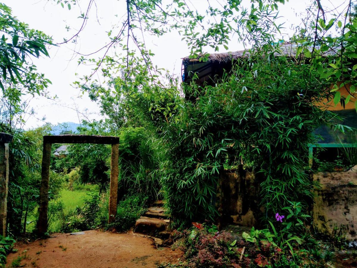 Koomankolly Resort Thirunelly Esterno foto