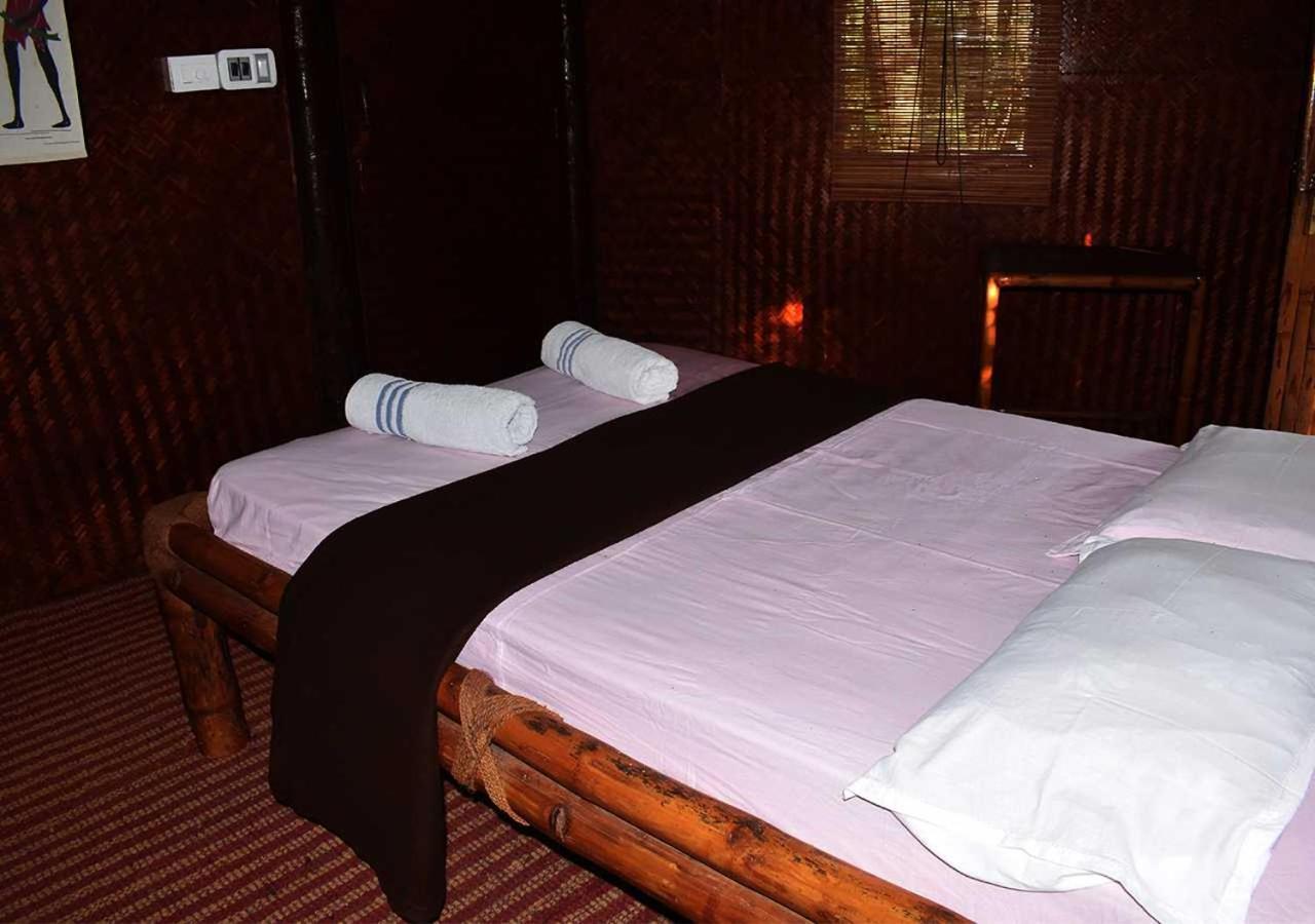 Koomankolly Resort Thirunelly Esterno foto