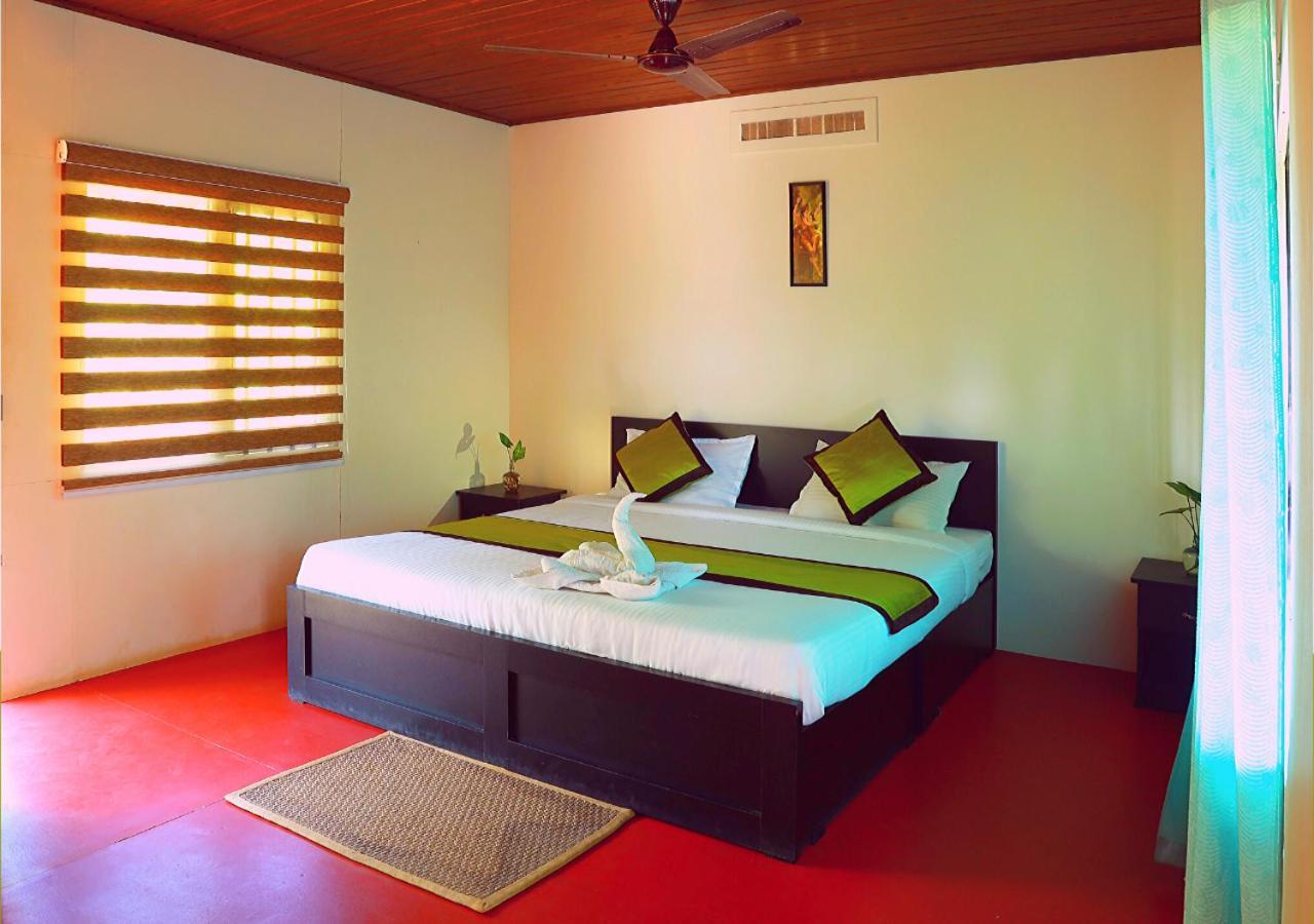 Koomankolly Resort Thirunelly Esterno foto